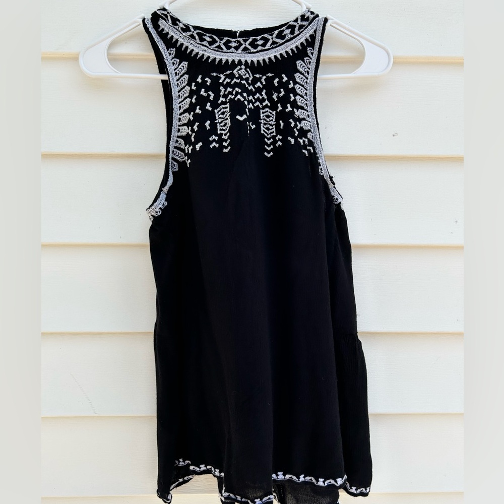 Japna Black and White Embroidered Tank Top